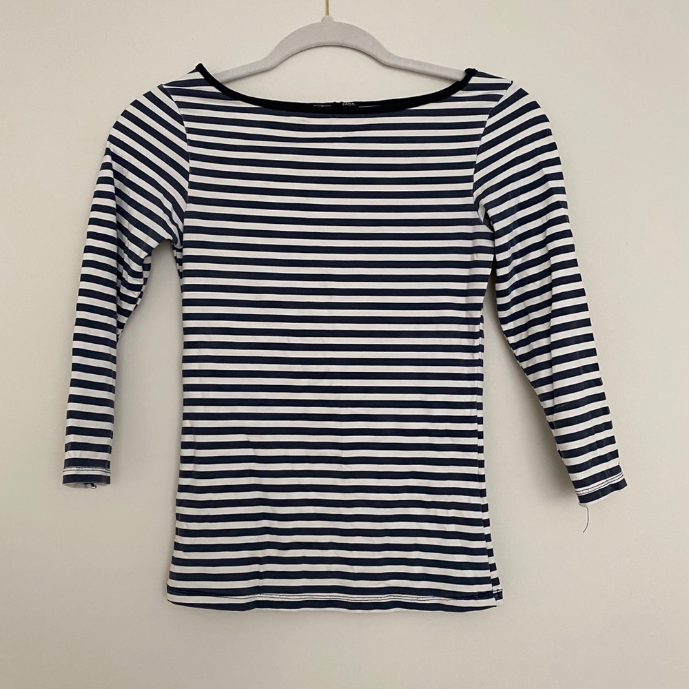 Zara Stripped t-shirt white and navy blue